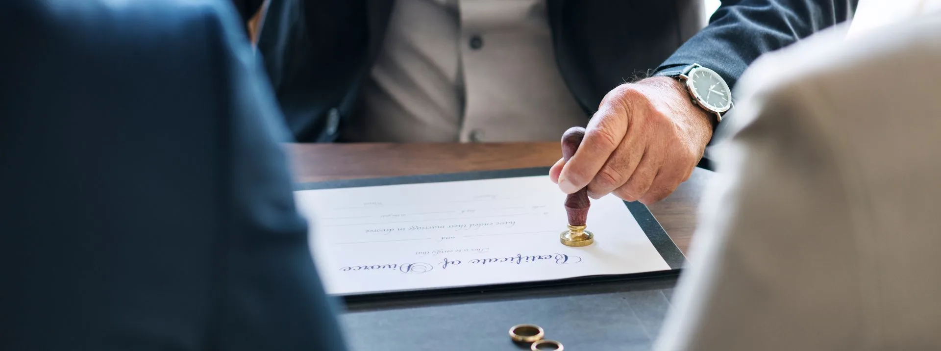Best Divorce Lawyer in India - BLN Best Lawyer Network